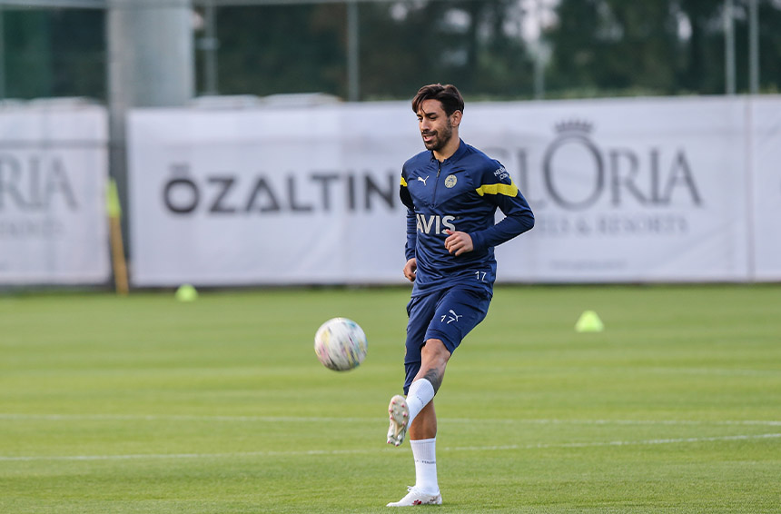 İrfan Can Kahveci: “Bir İnsan Gelir Ve Bir Ülkenin Kaderini Değiştirir”