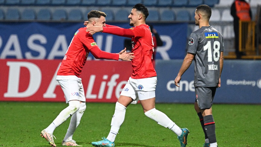 Kasımpaşa Evinde 1 Puana Razı Oldu