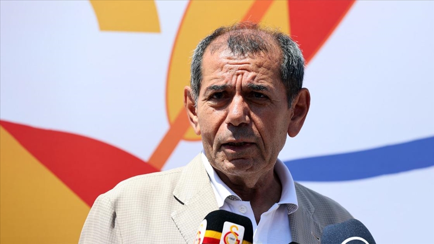 Dursun Özbek: ''Biz Gerçekçi Yorumlarla İlgileniyoruz, Diğerleriyle İlgilenmiyoruz''