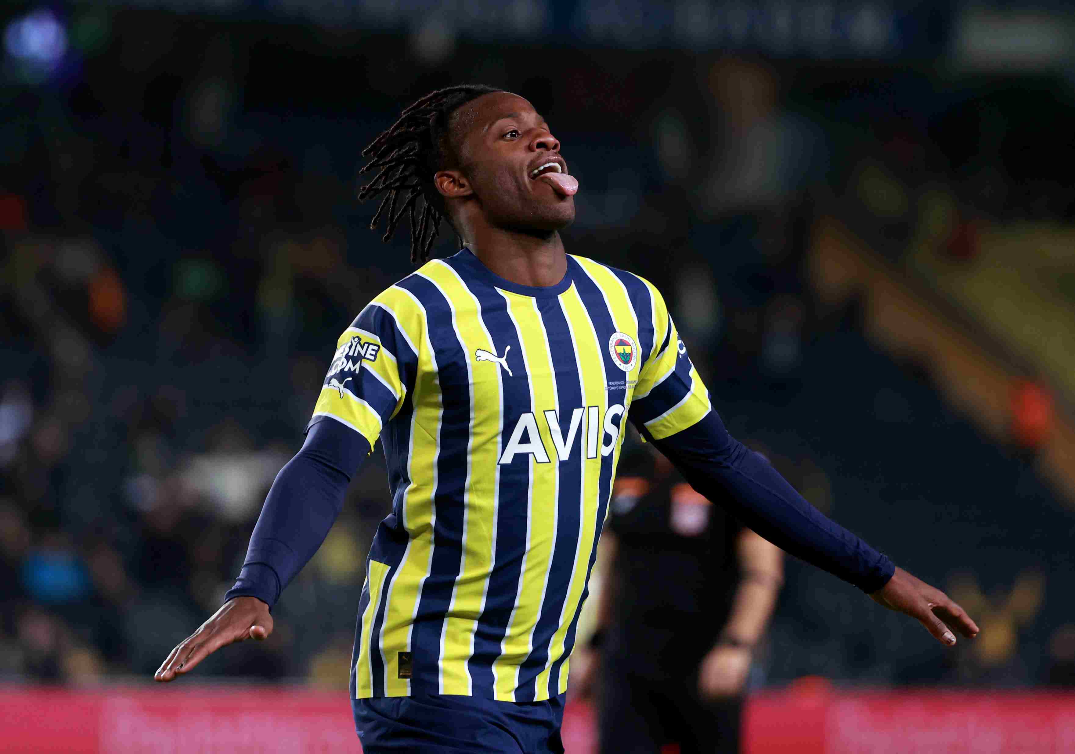 Fenerbahçe Evinde Turladı